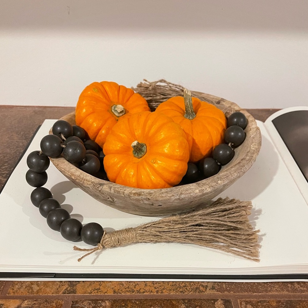 Primitive wood bowl